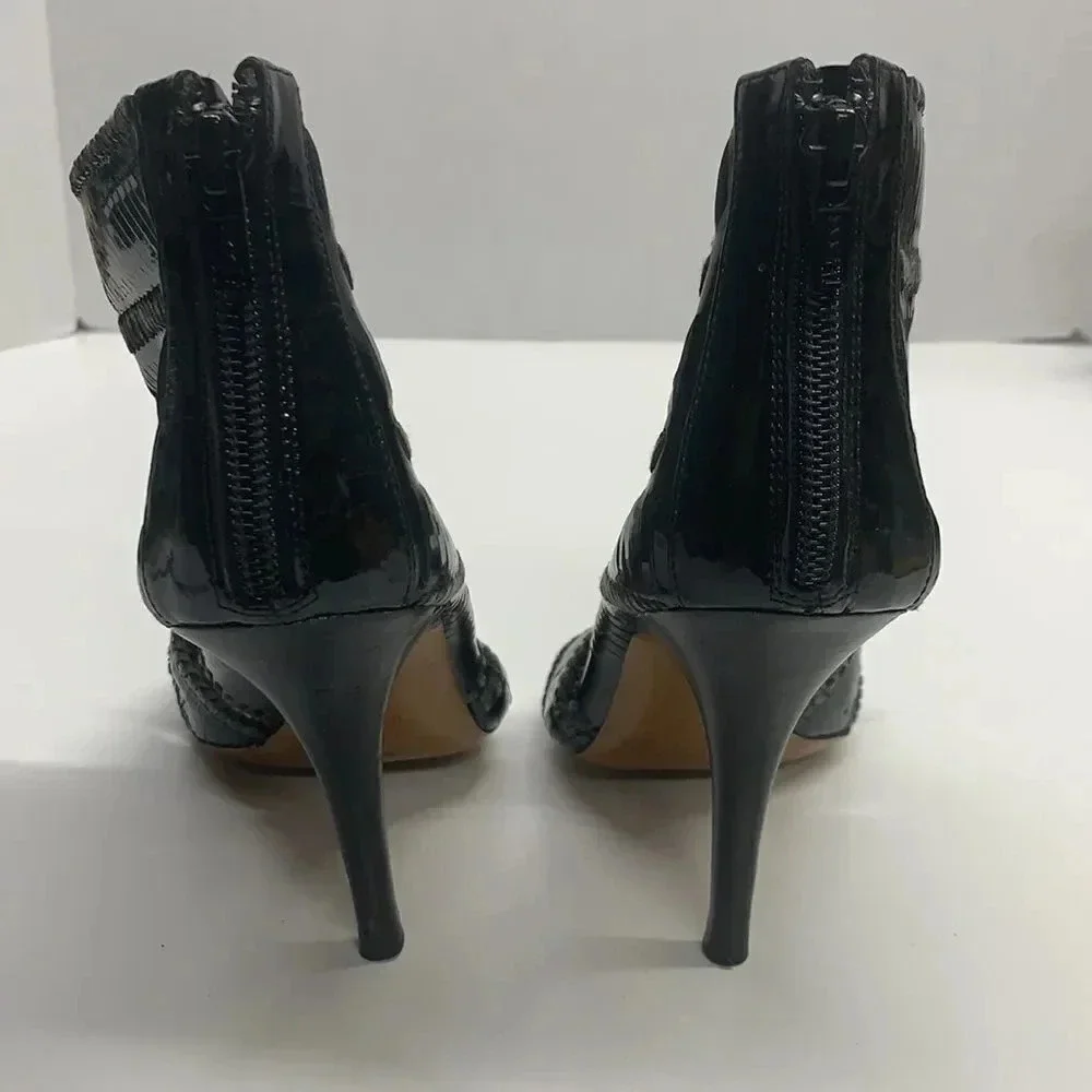 Givenchy High Heel Shoes Patent Leather Textured Open Toe Black Size EU 35 US 5